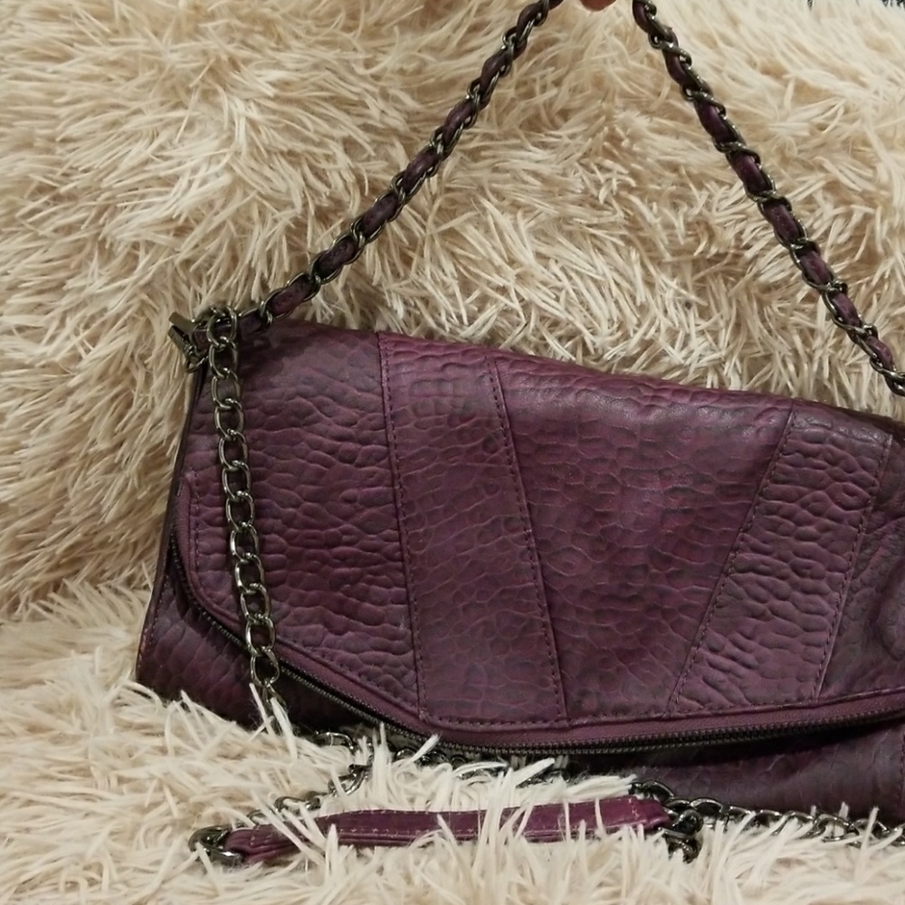 Blackyard crossbody bag